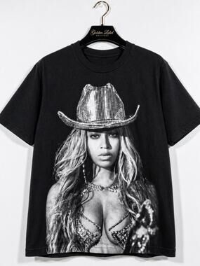 Beyoncé Renaissance World Tour 2023 Official Cowgirl T-Shirt Small